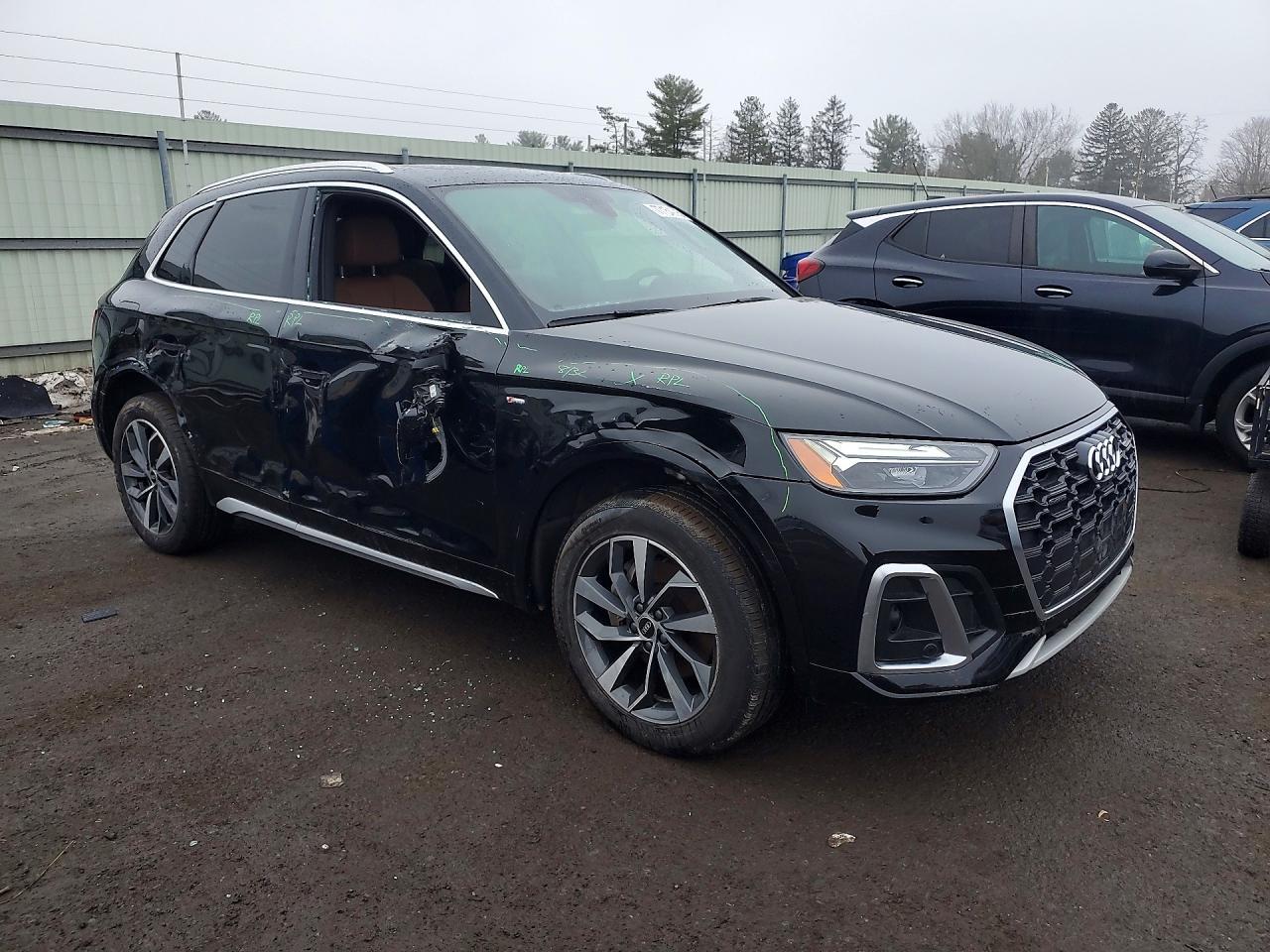 2022 AUDI Q5