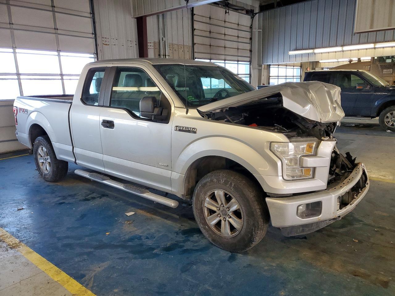 2015 FORD F-150