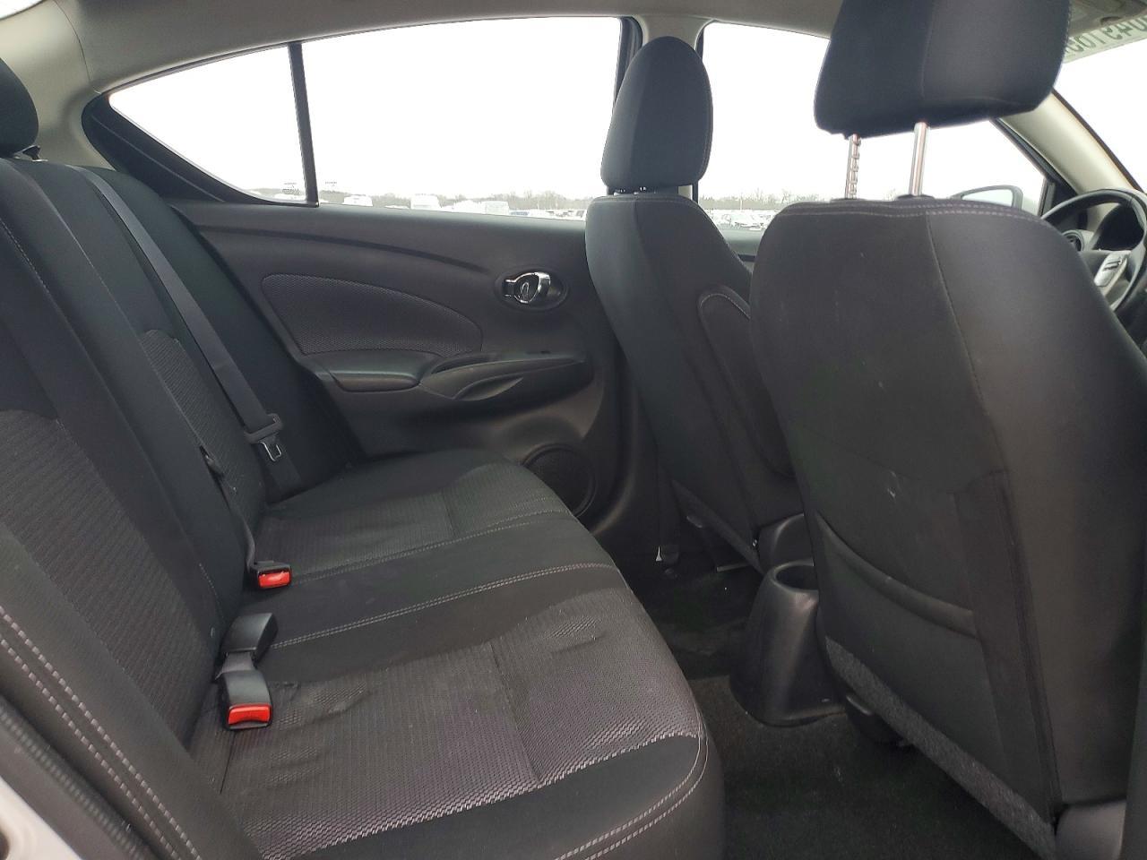 2019 NISSAN VERSA