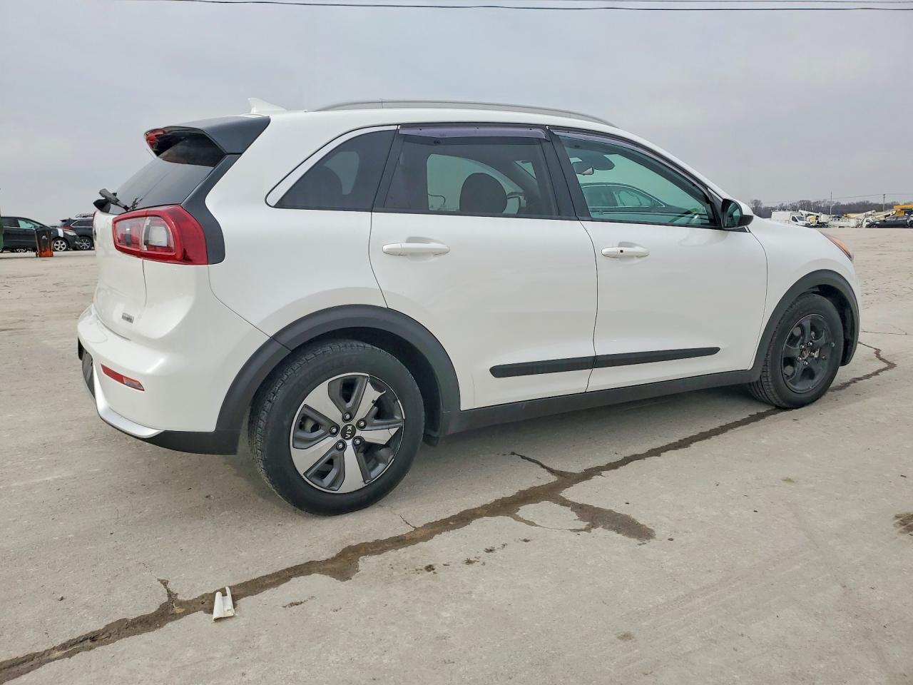 2017 KIA Niro