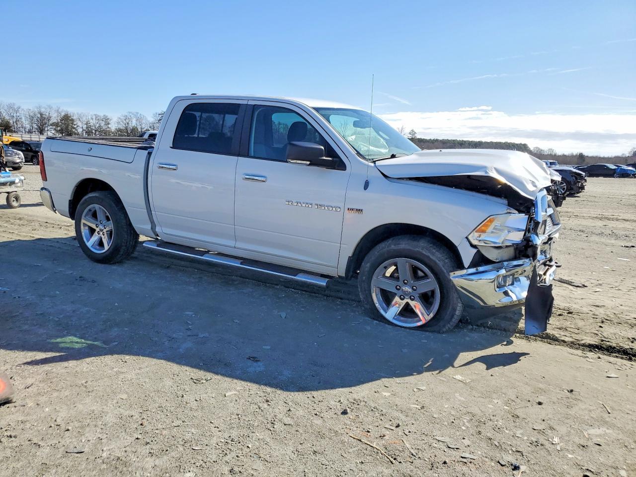 2011 DODGE RAM 1500