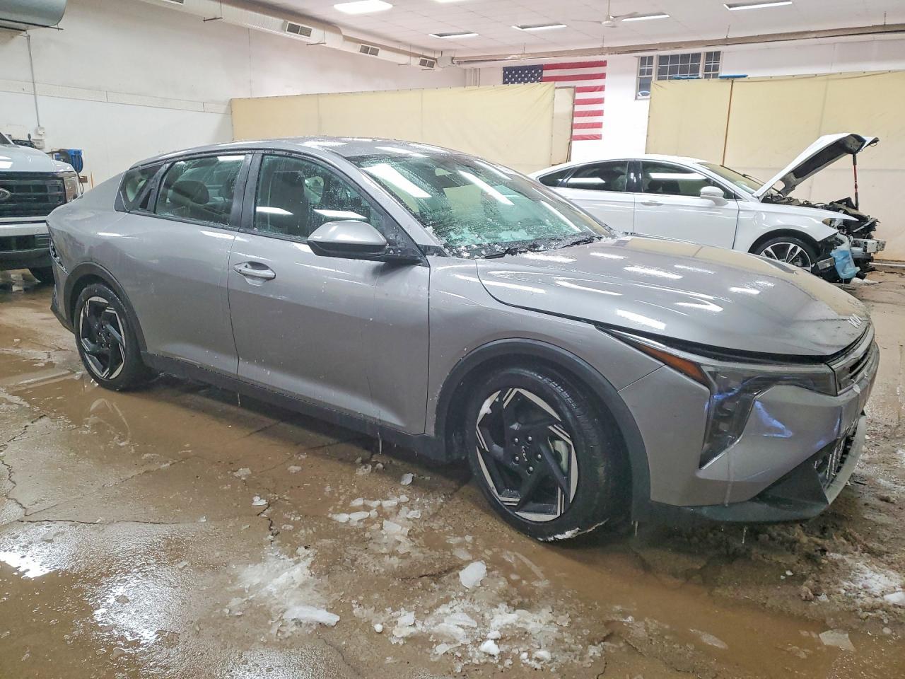 2025 KIA K4