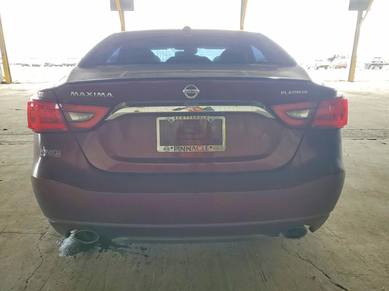 2016 NISSAN Maxima