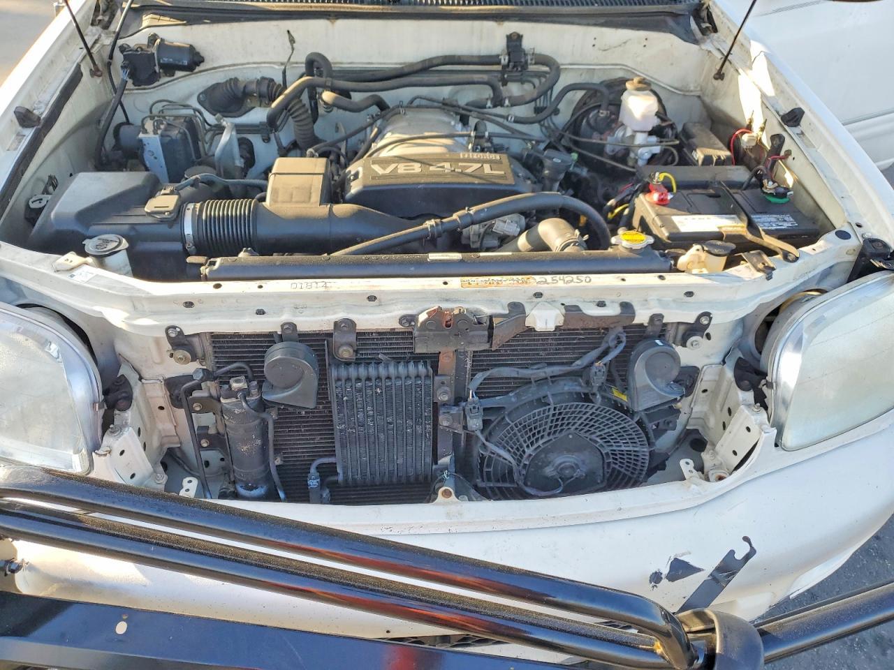 2002 TOYOTA Sequoia