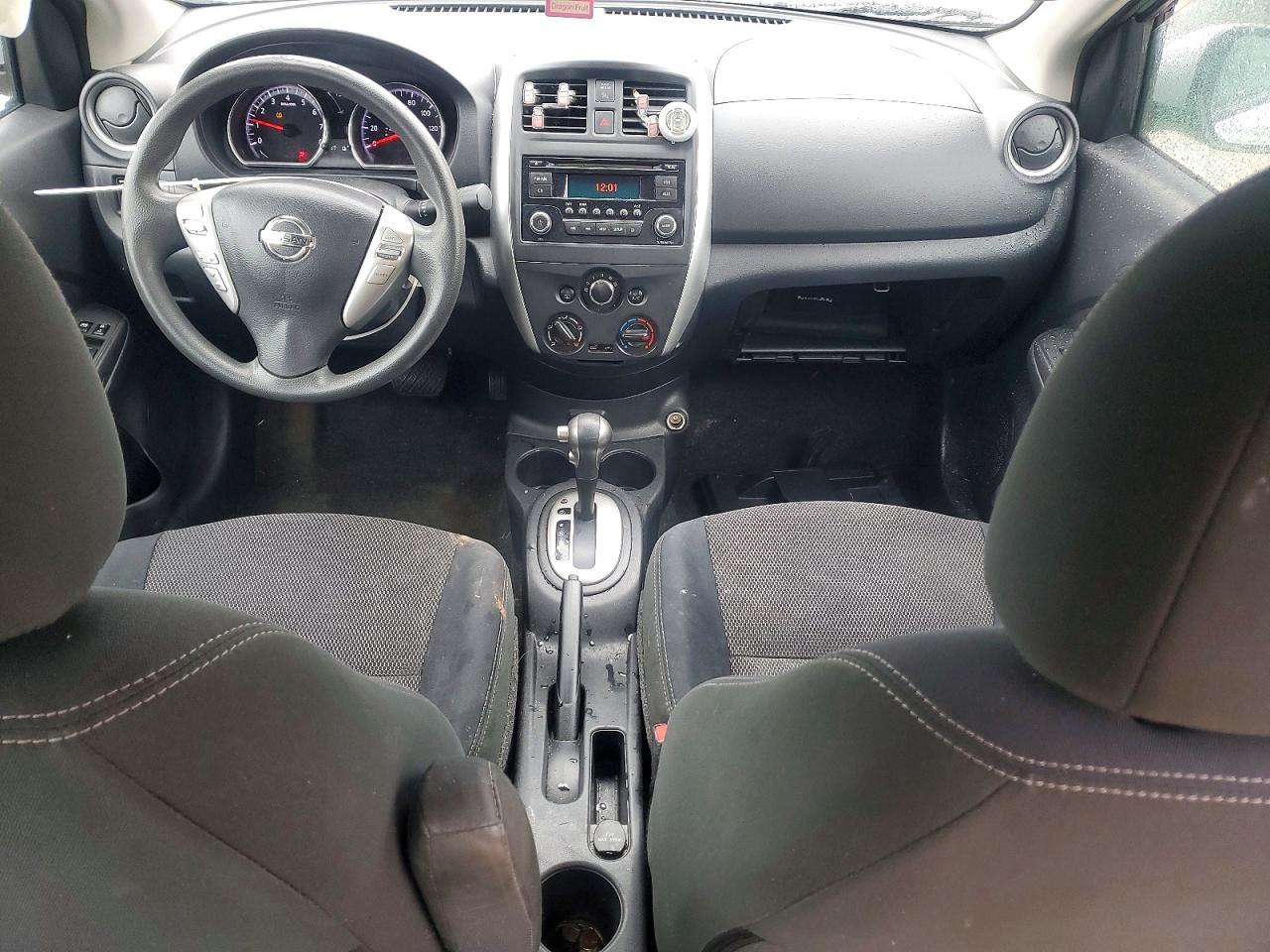 2017 NISSAN VERSA