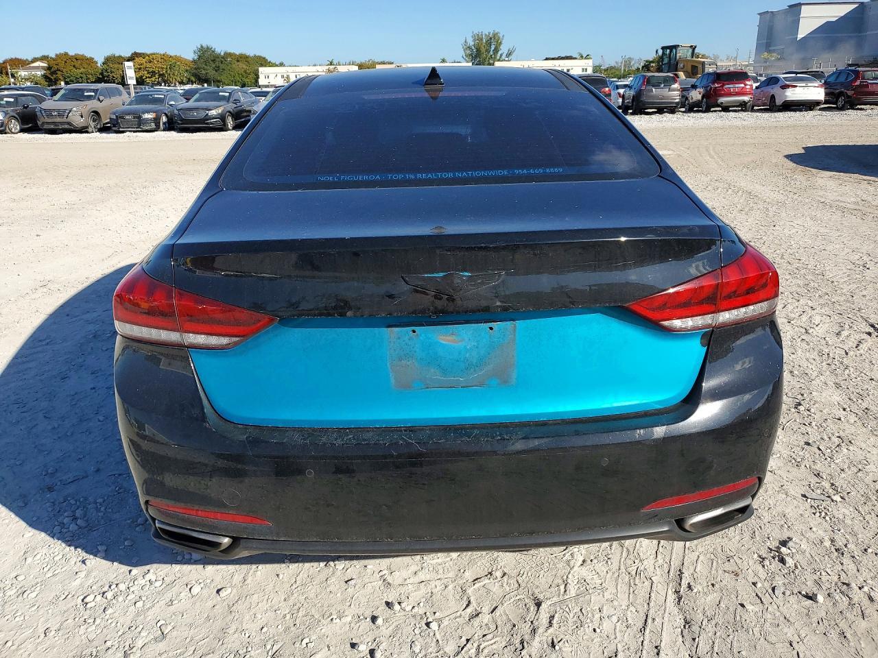 2016 HYUNDAI GENESIS