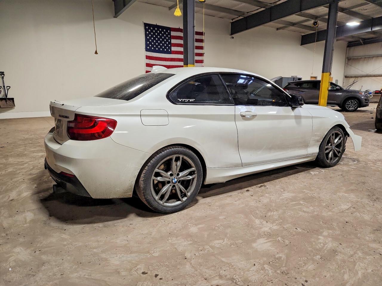 2015 BMW M235i