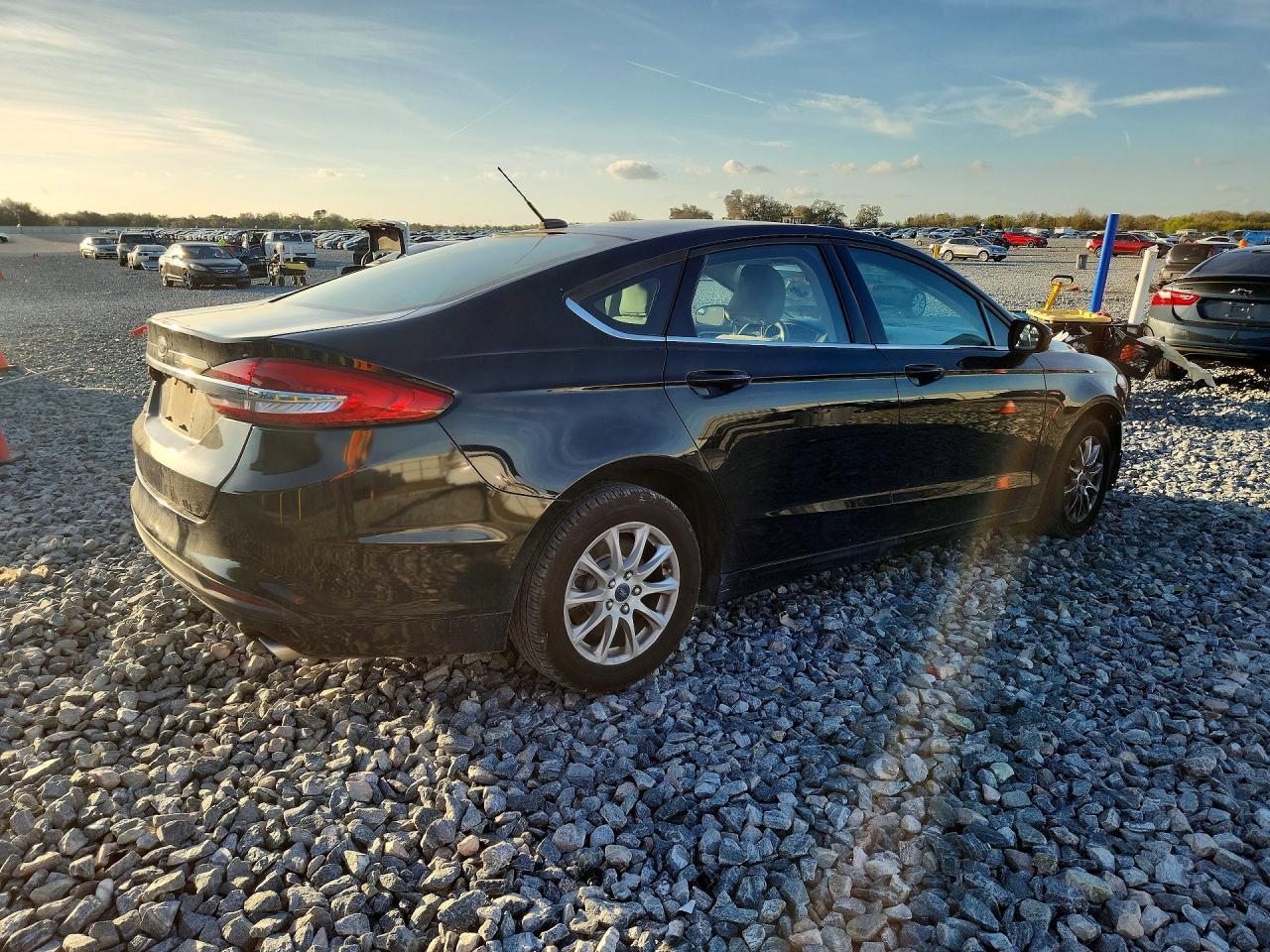 2017 FORD FUSION