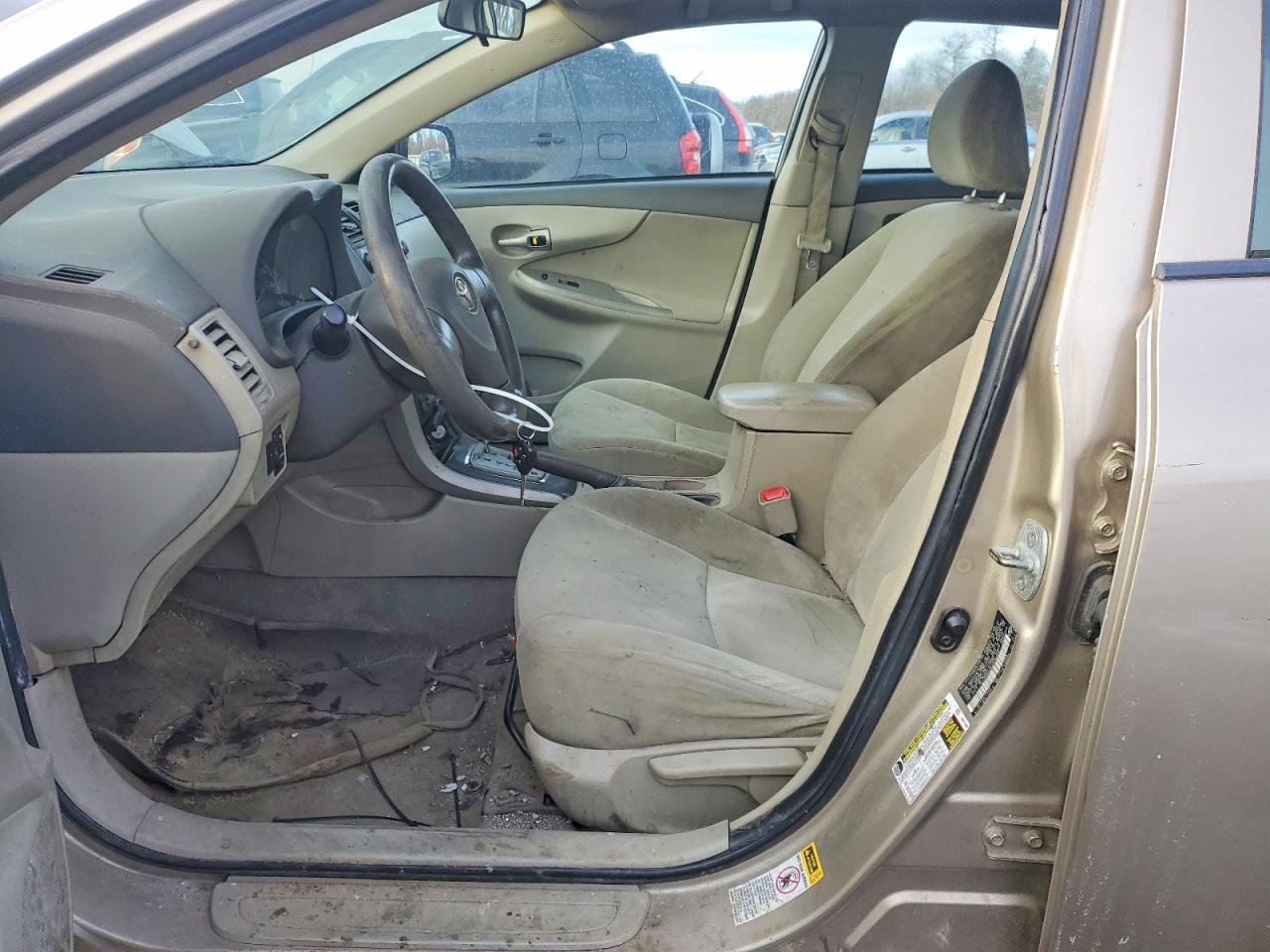 2010 TOYOTA COROLLA