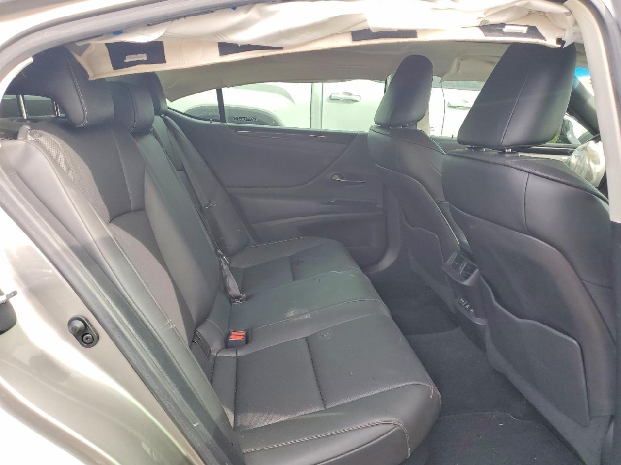 2020 LEXUS ES 300H