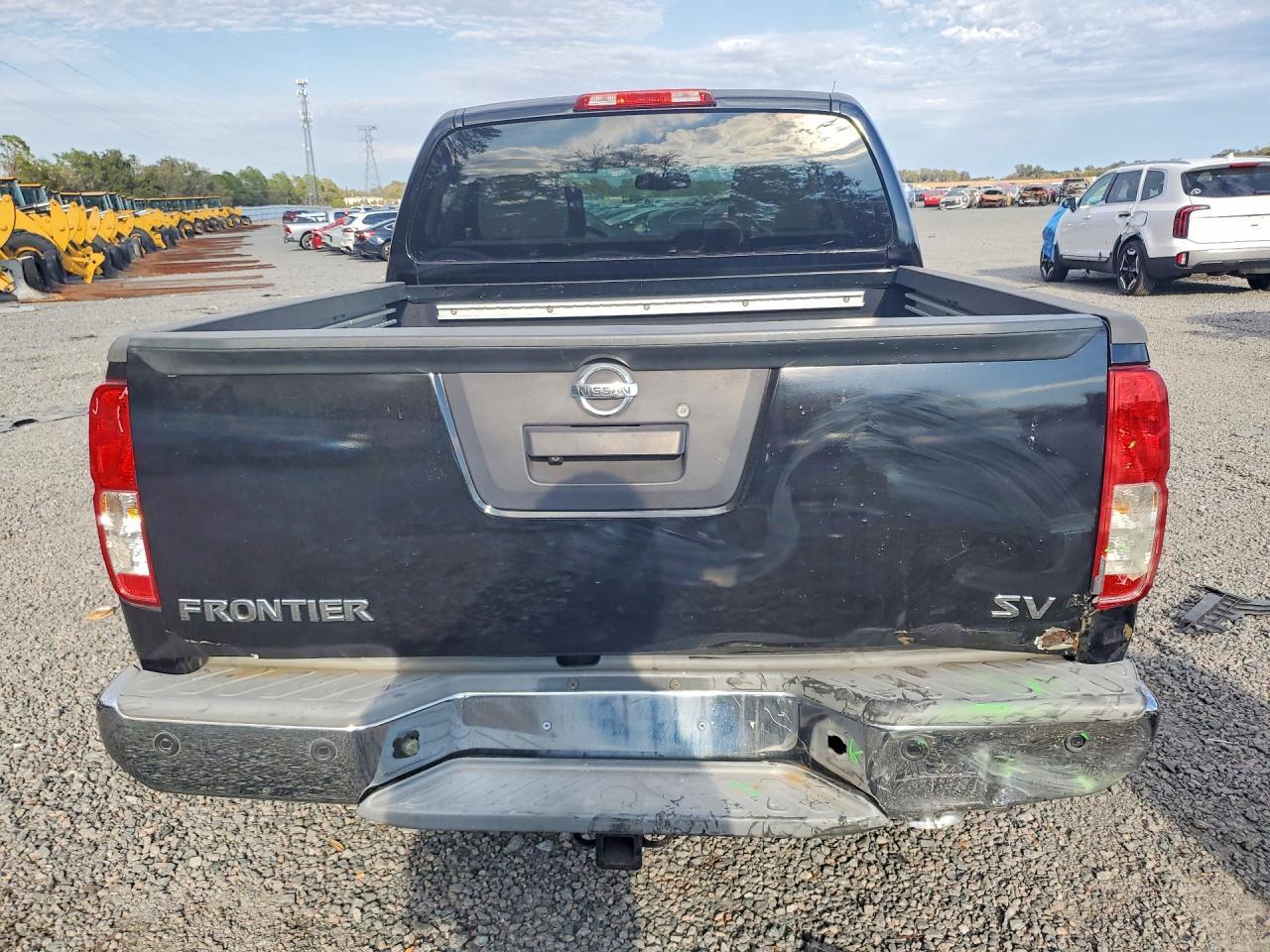 2013 NISSAN Frontier