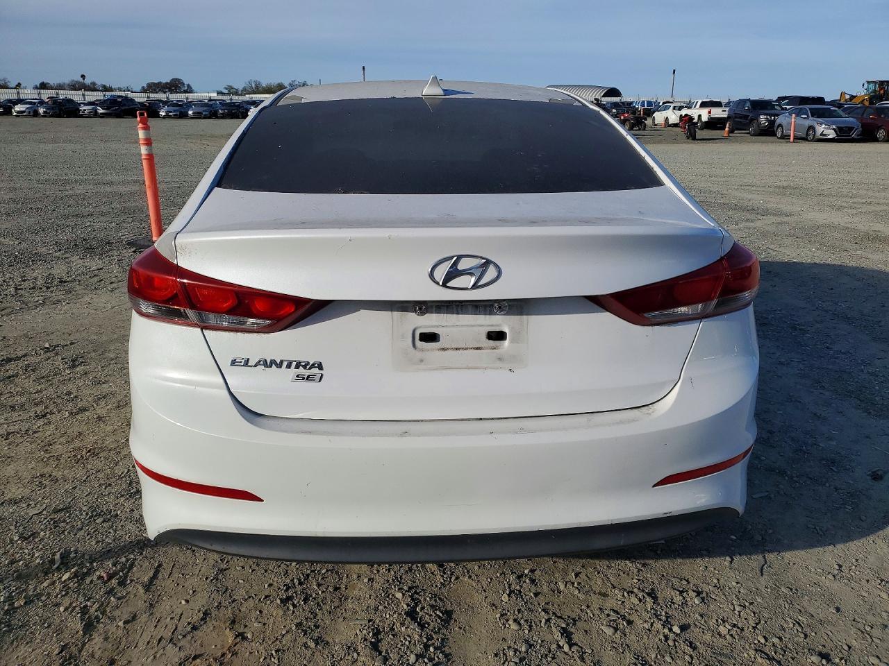 2017 HYUNDAI ELANTRA