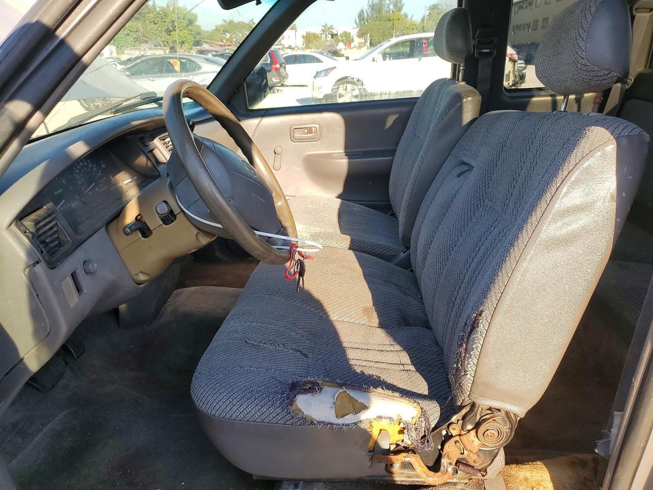 1996 TOYOTA T100