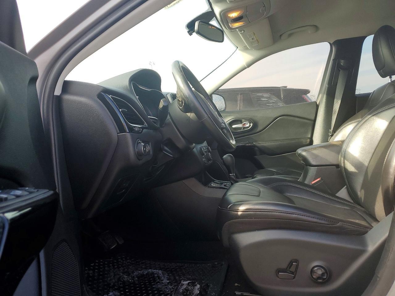 2020 JEEP CHEROKEE