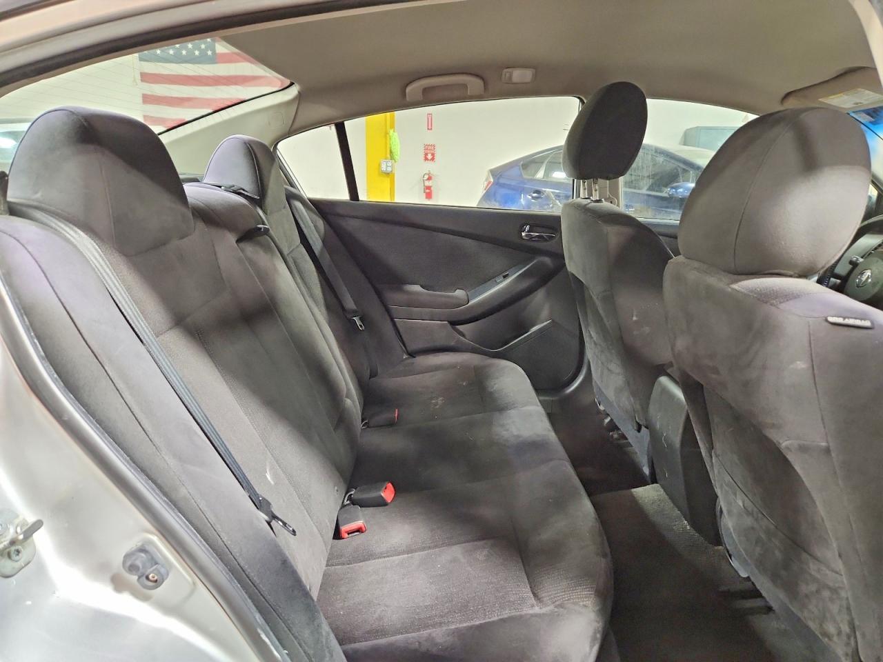 2012 NISSAN ALTIMA