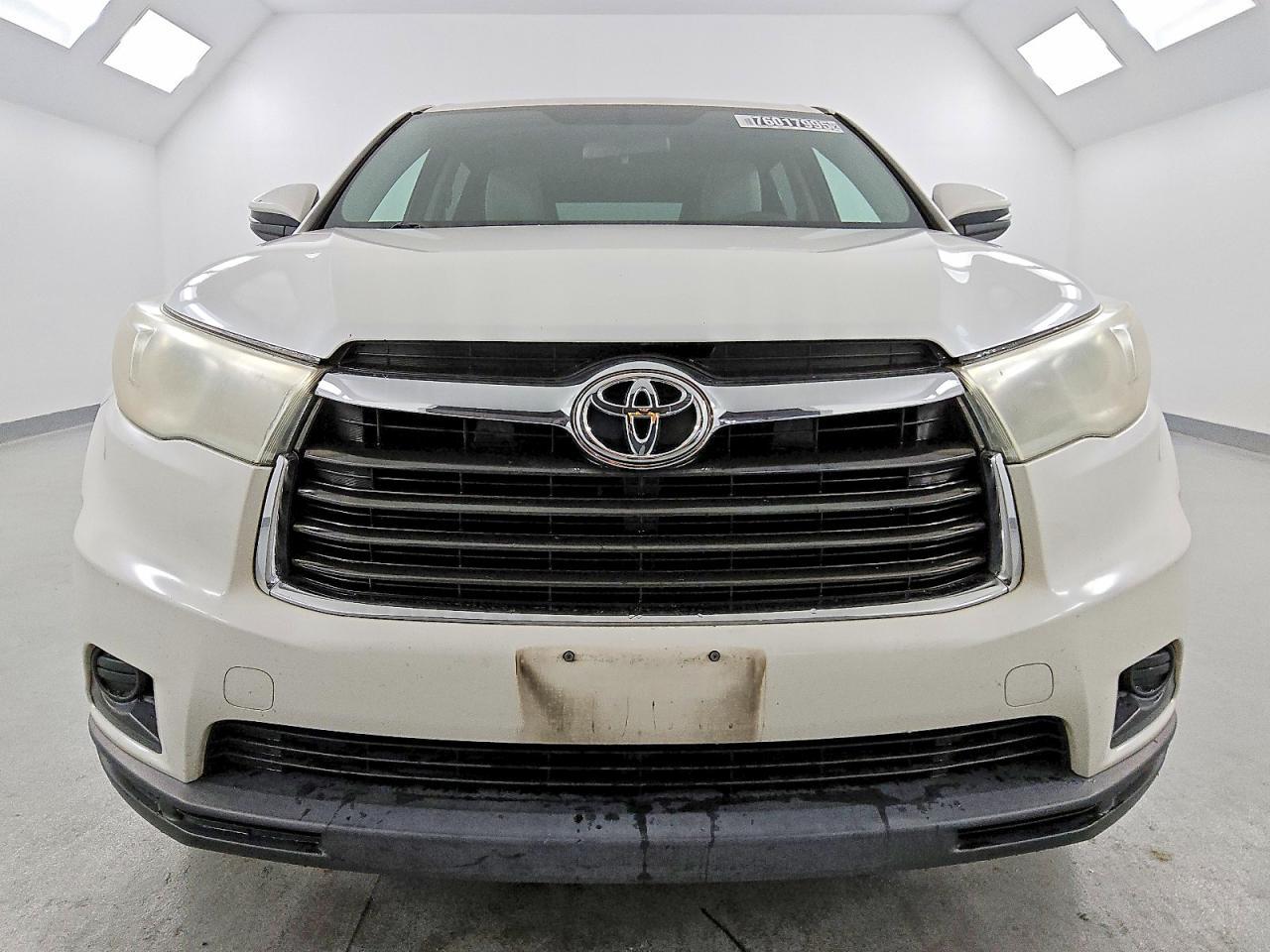 2015 TOYOTA HIGHLANDER