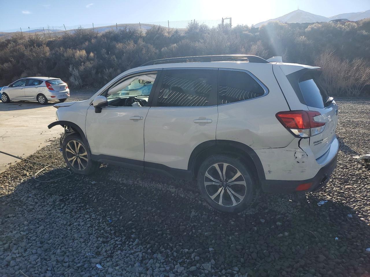 2019 SUBARU FORESTER