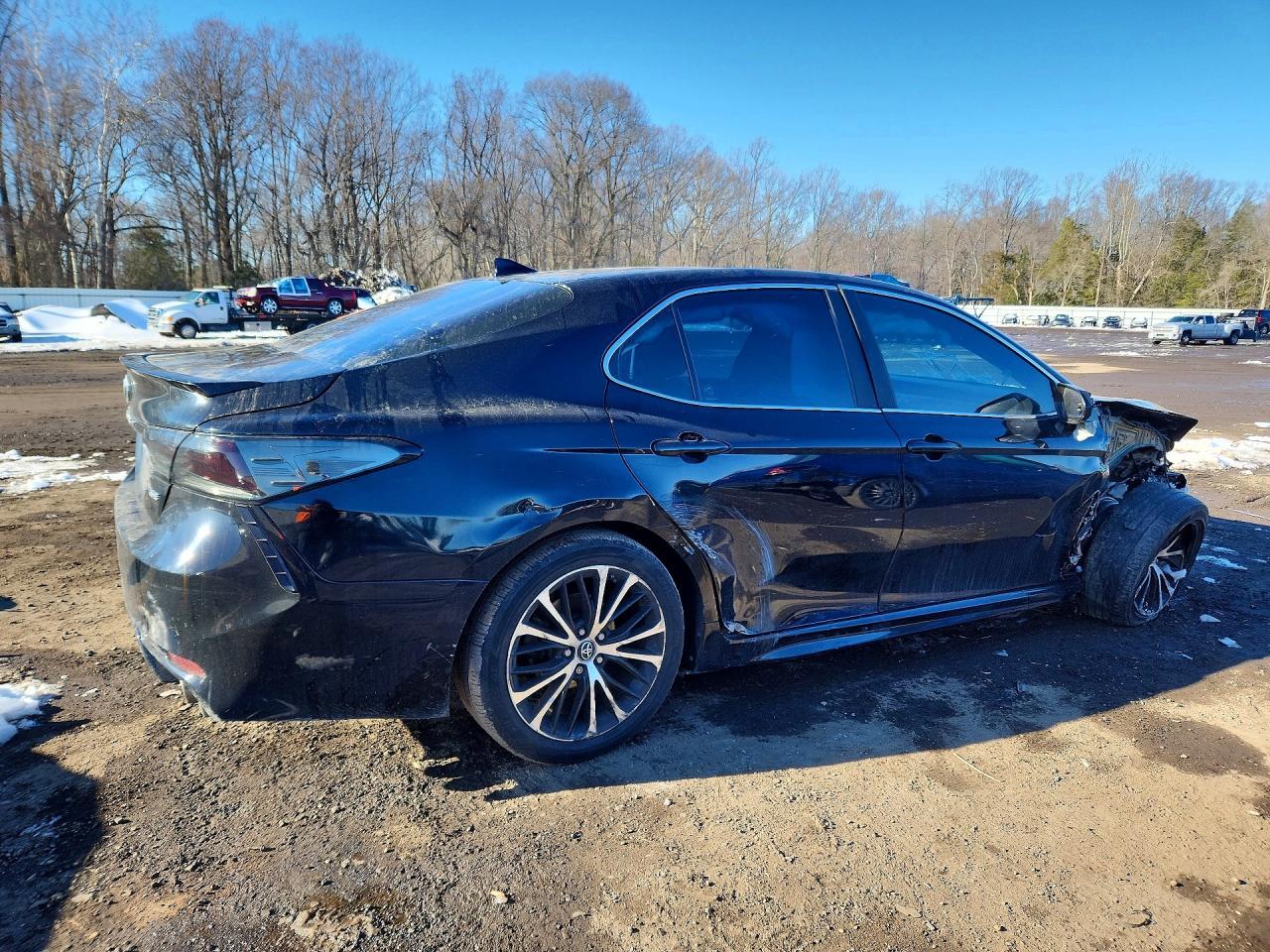 2019 TOYOTA CAMRY