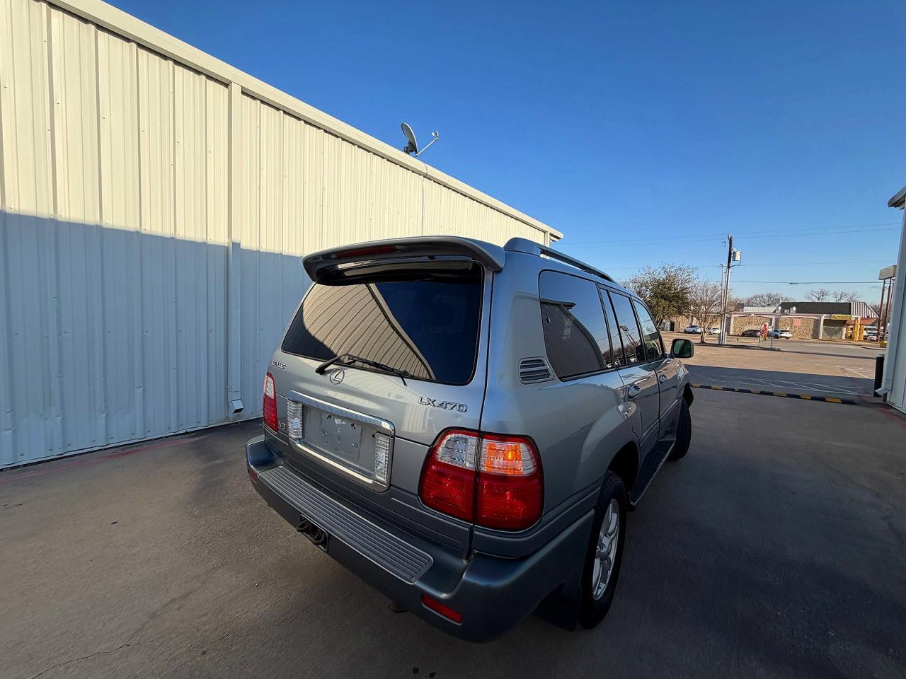 2005 LEXUS Lx 470