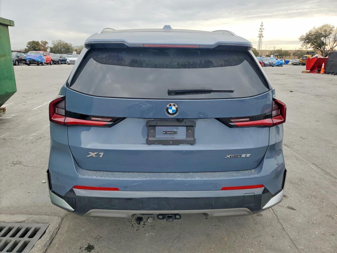 2023 BMW X1