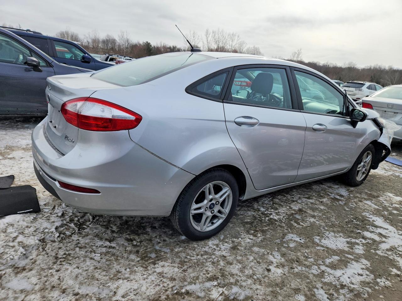 2018 FORD Fiesta