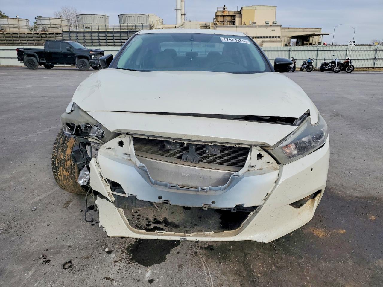2017 NISSAN Maxima