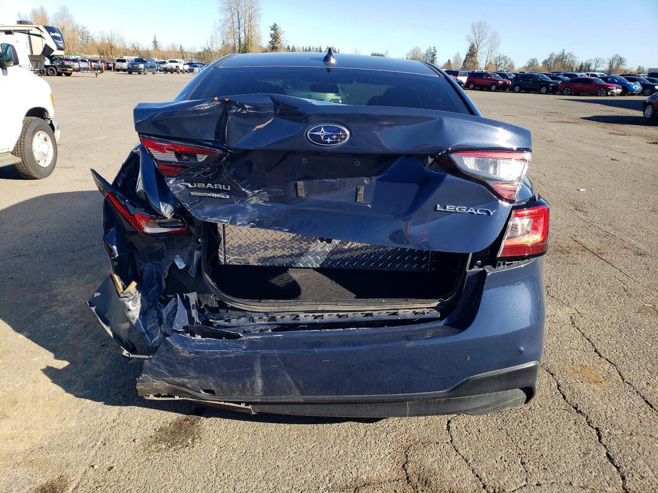 2024 SUBARU Legacy