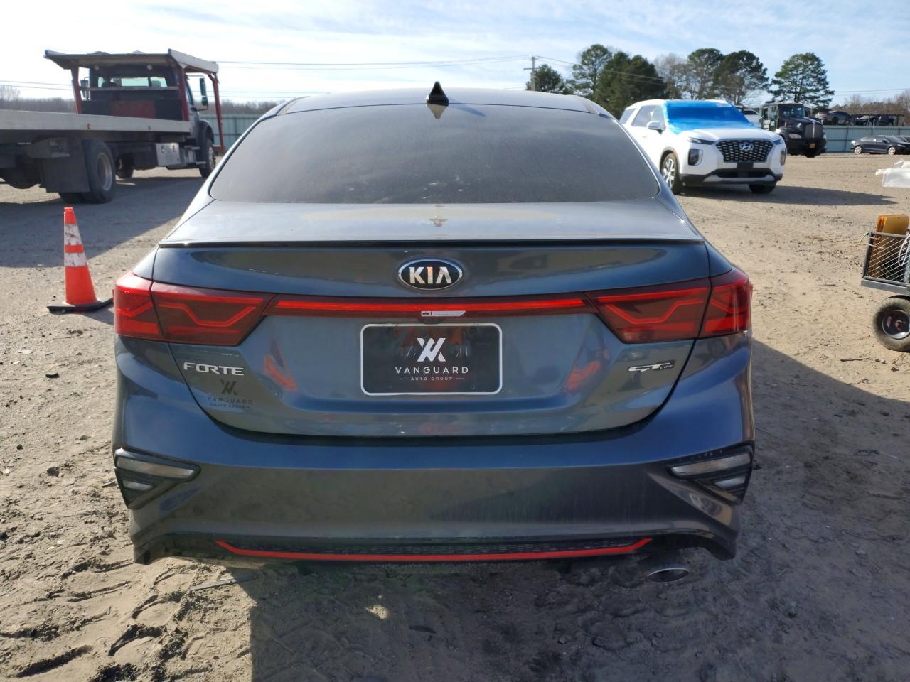 2021 KIA FORTE