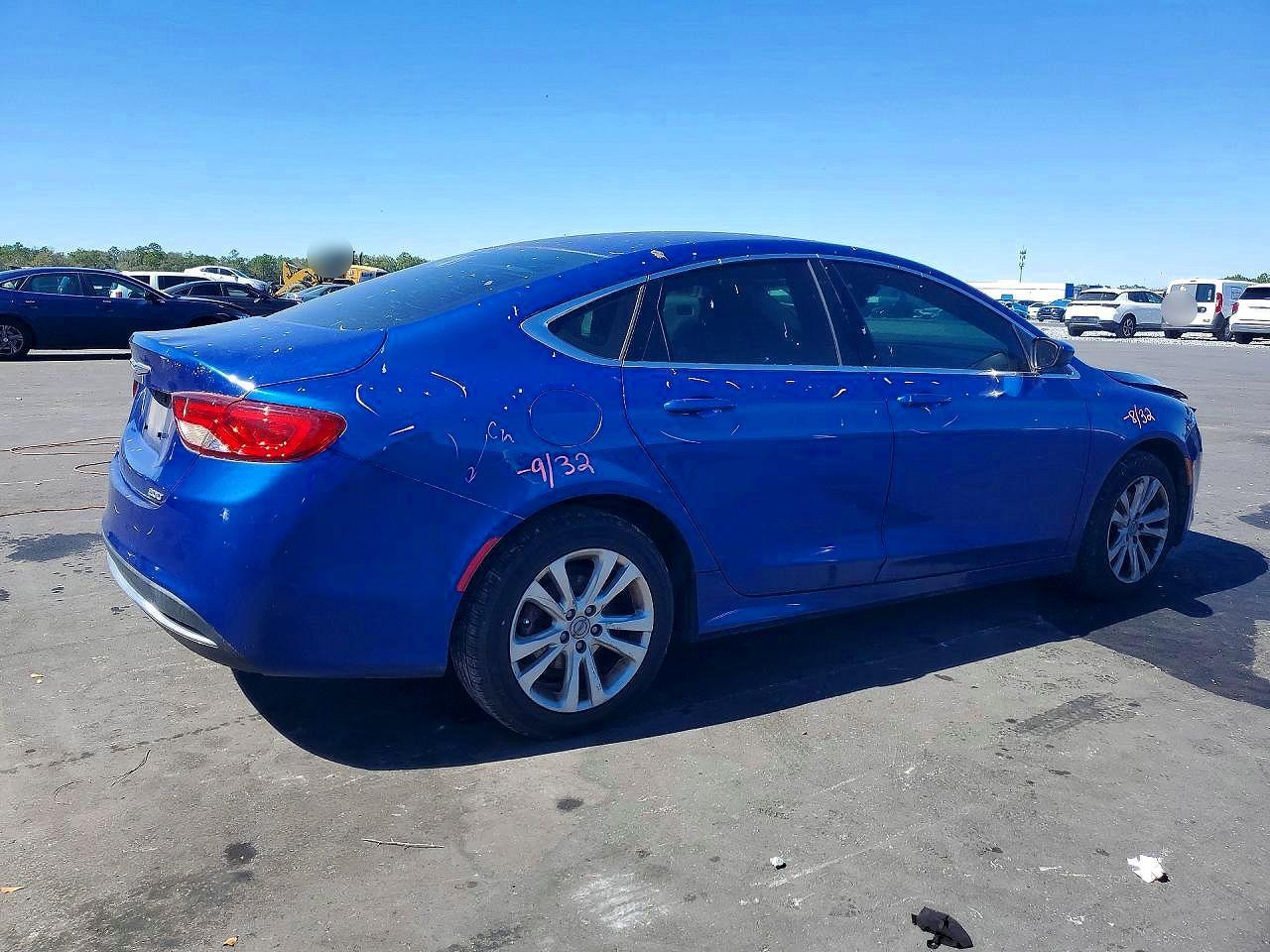 2015 CHRYSLER 200