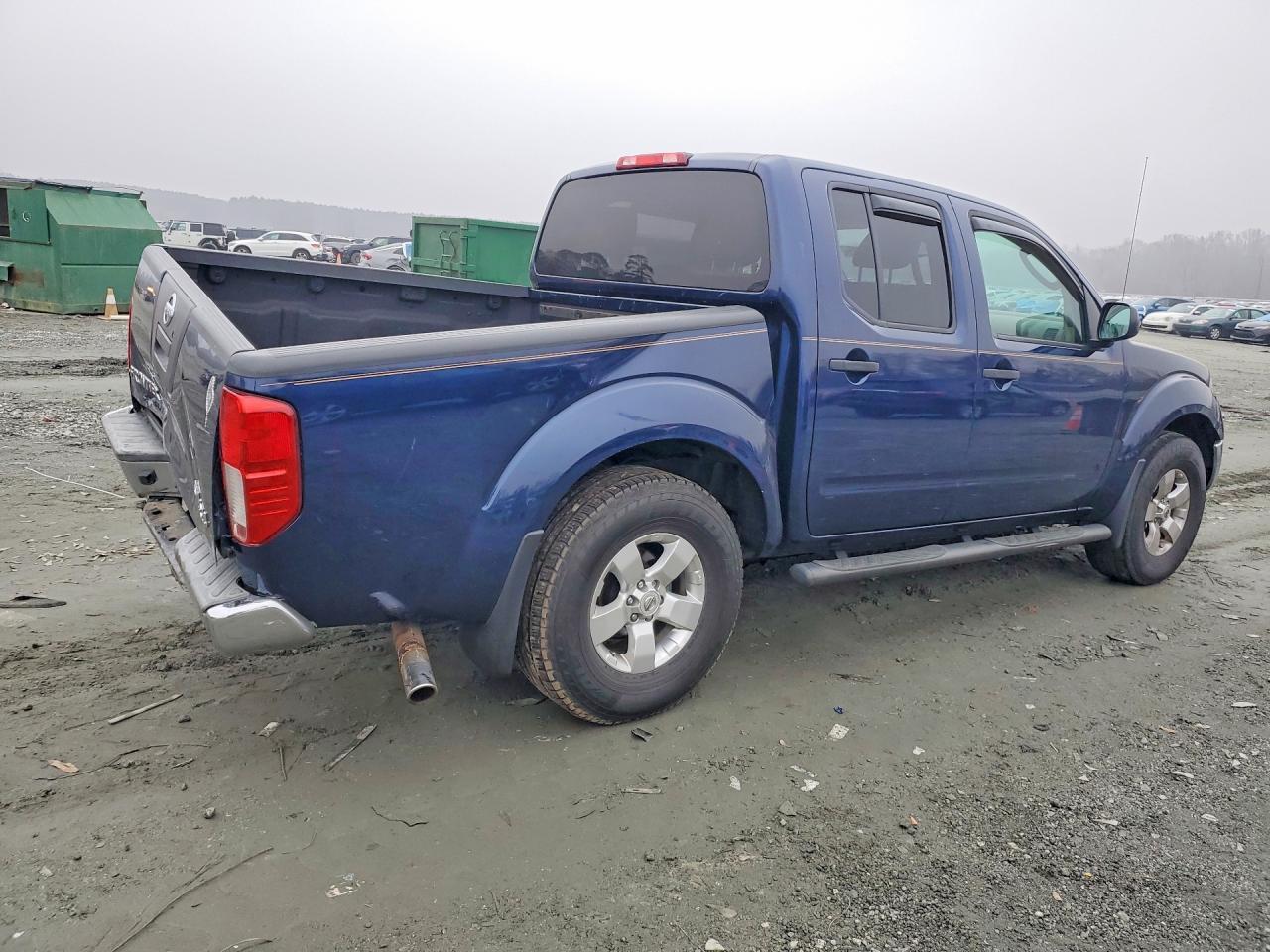 2011 NISSAN Frontier
