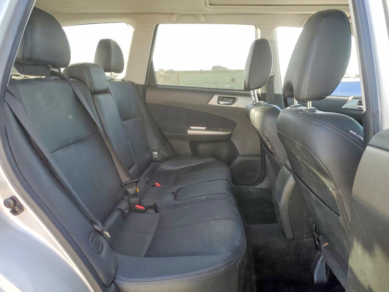 2010 SUBARU FORESTER