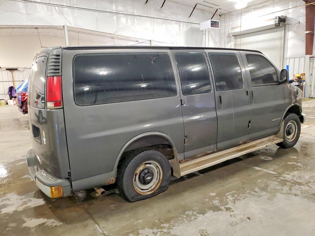 1998 CHEVROLET EXPRESS 2500