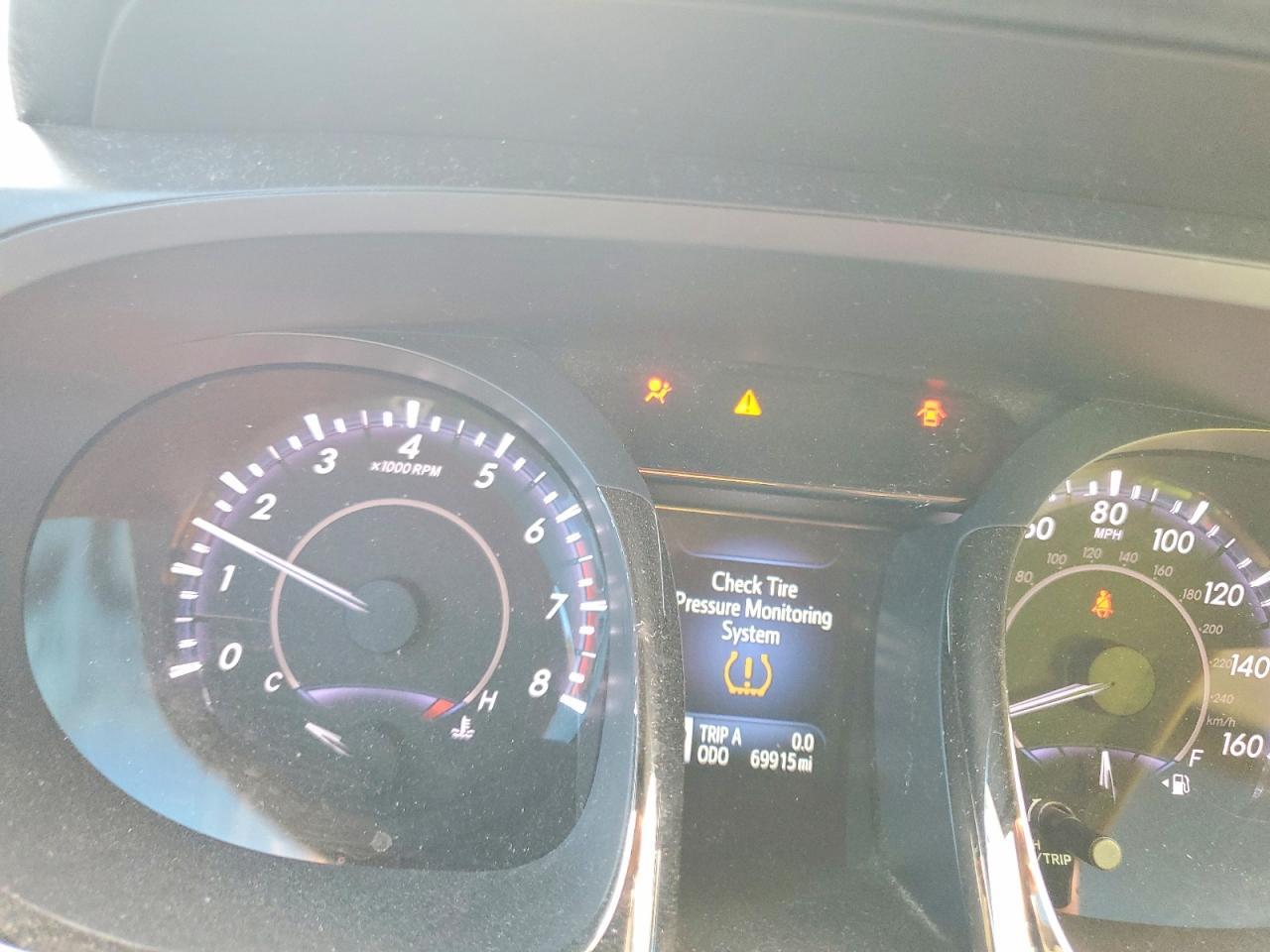 2013 TOYOTA Avalon