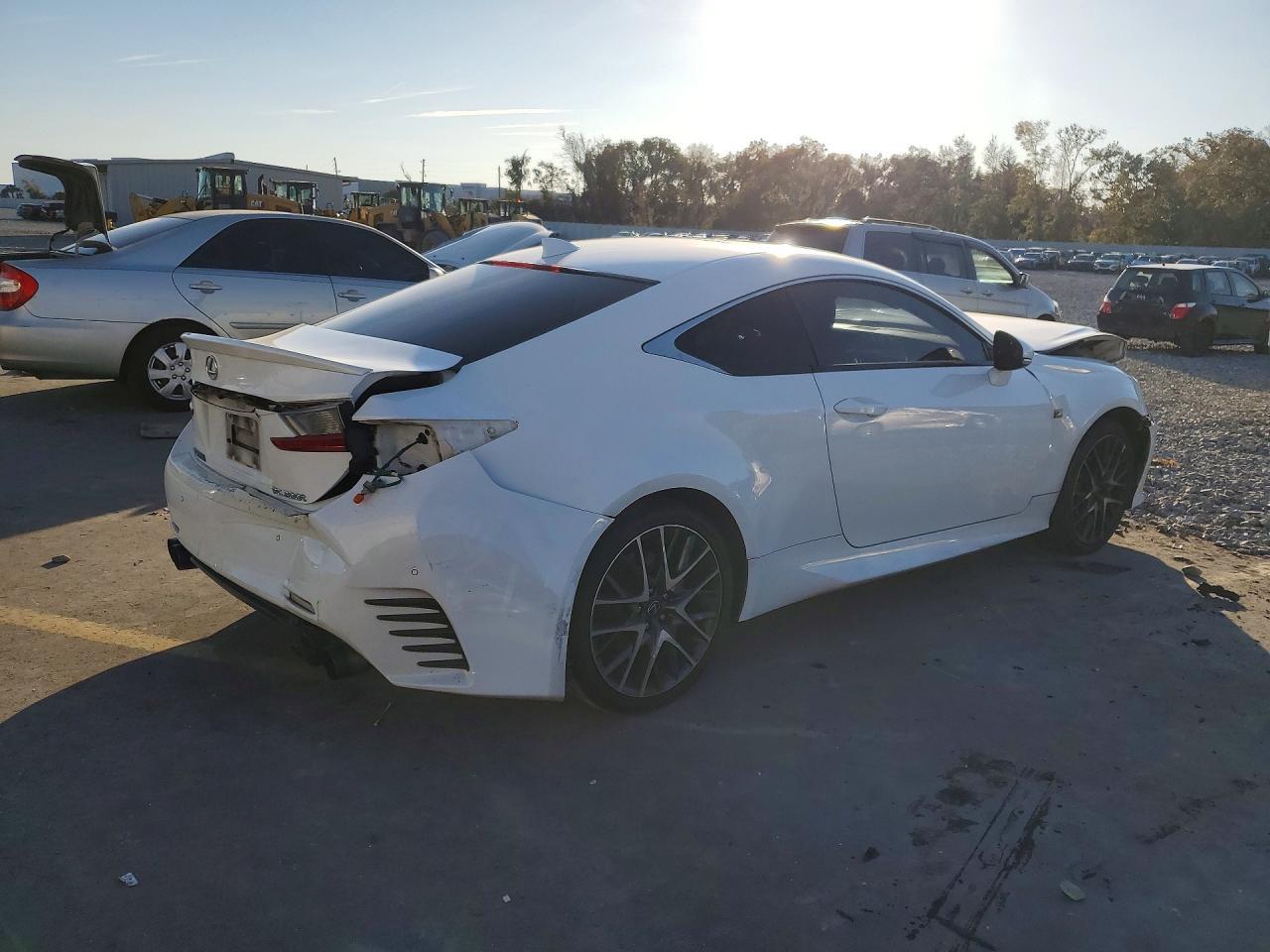 2017 LEXUS RC 200t
