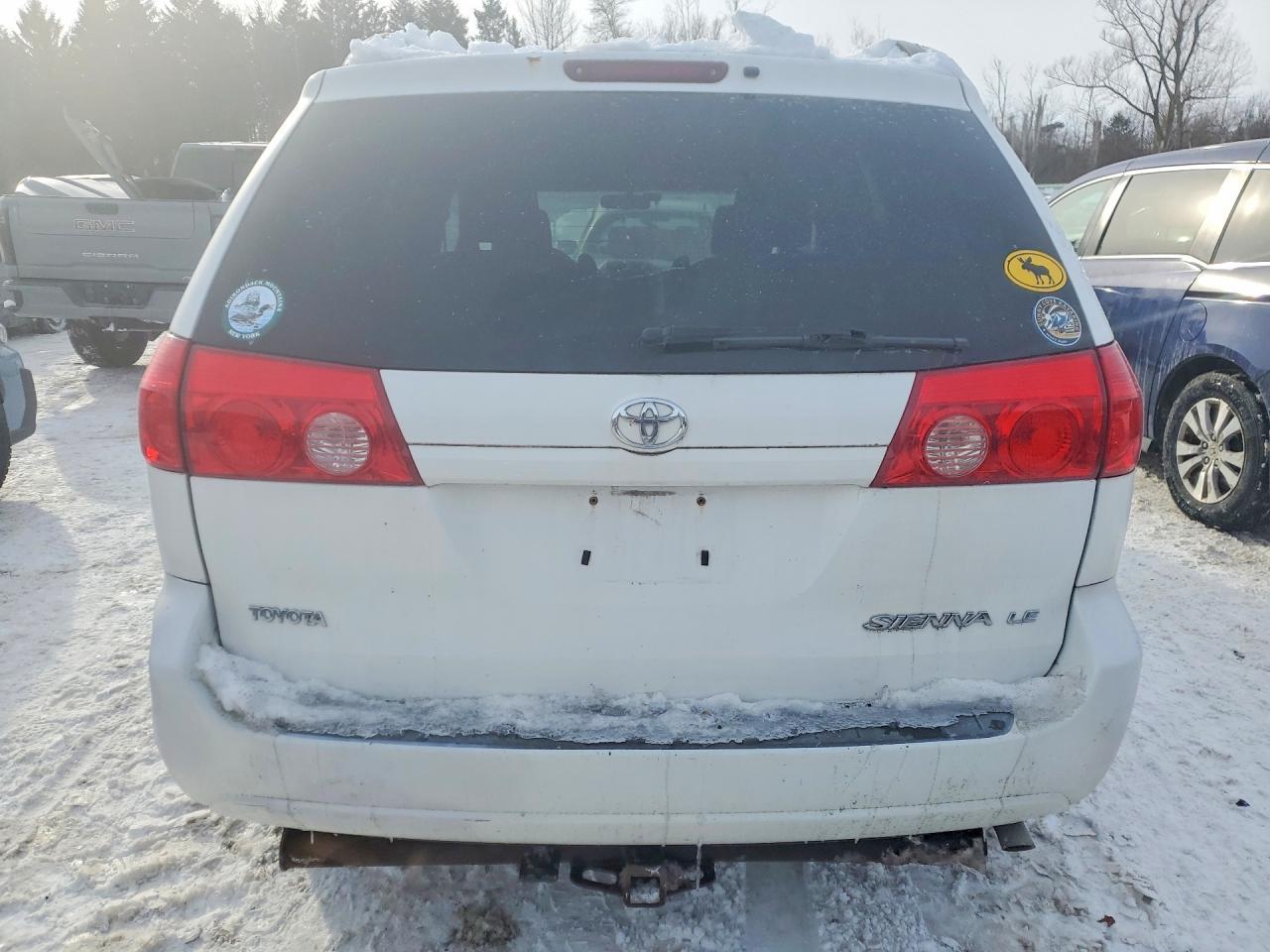 2007 TOYOTA SIENNA