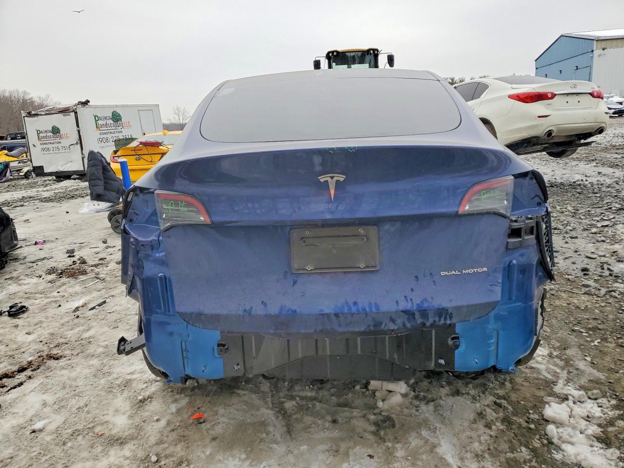 2023 TESLA MODEL Y