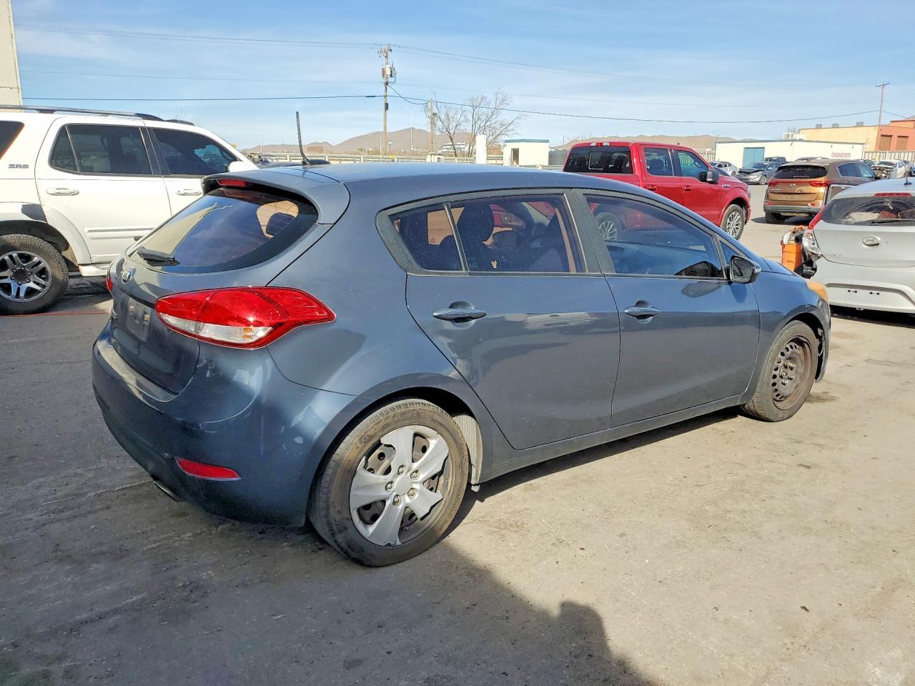 2016 KIA FORTE