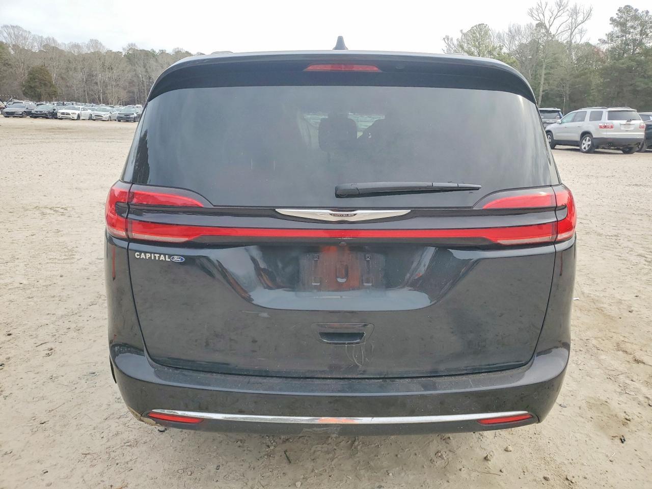 2022 CHRYSLER Pacifica