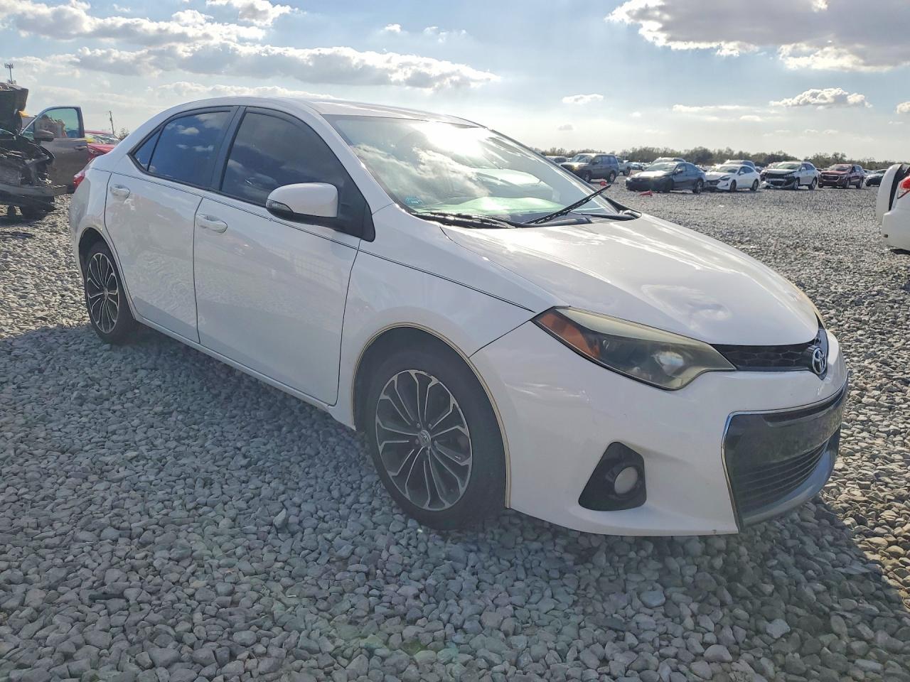 2014 TOYOTA COROLLA