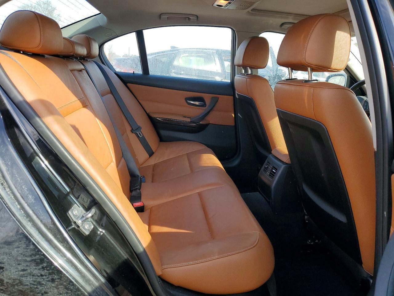 2011 BMW 3 SERIES