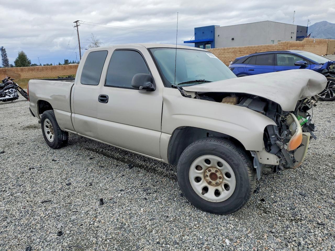 2005 GMC Sierra