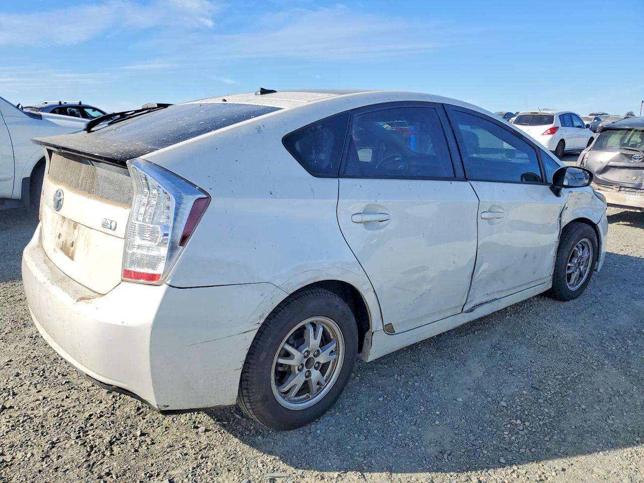2011 TOYOTA PRIUS