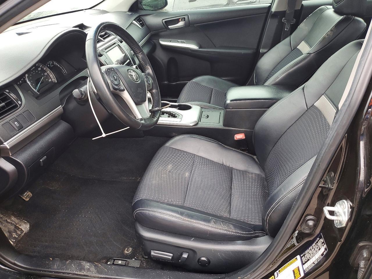 2012 TOYOTA CAMRY