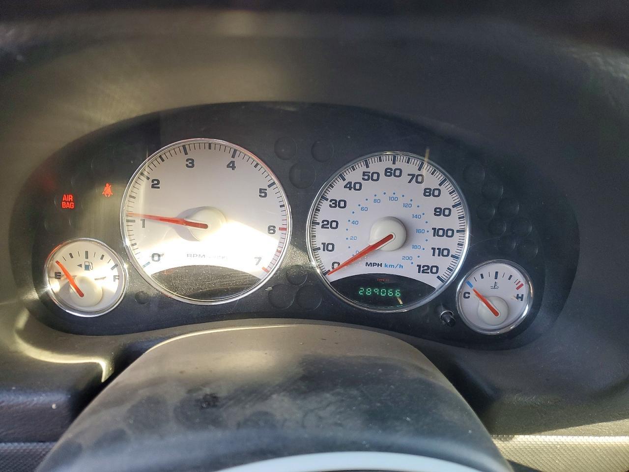 2003 JEEP Liberty