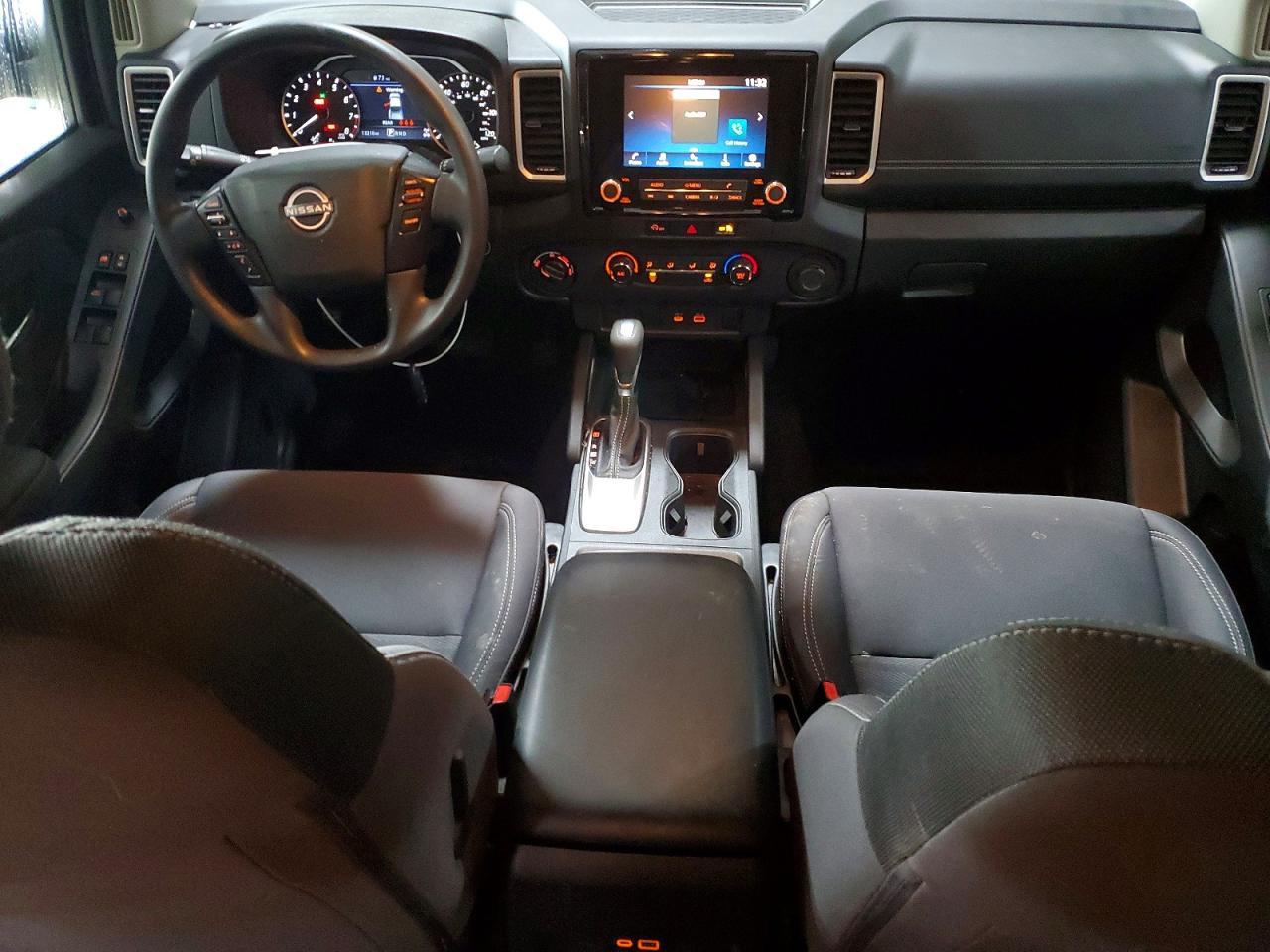 2024 NISSAN Frontier