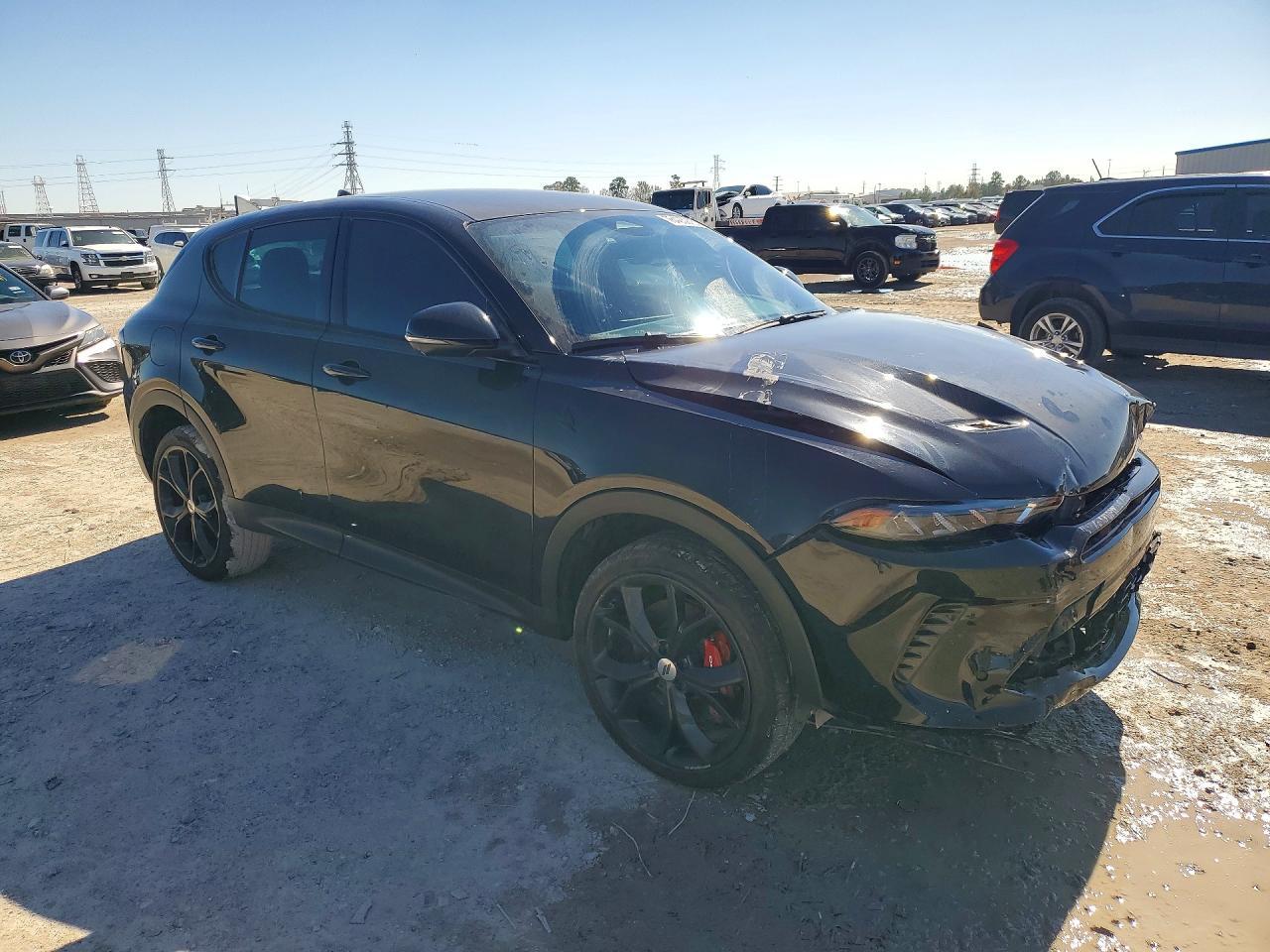 2023 DODGE Hornet