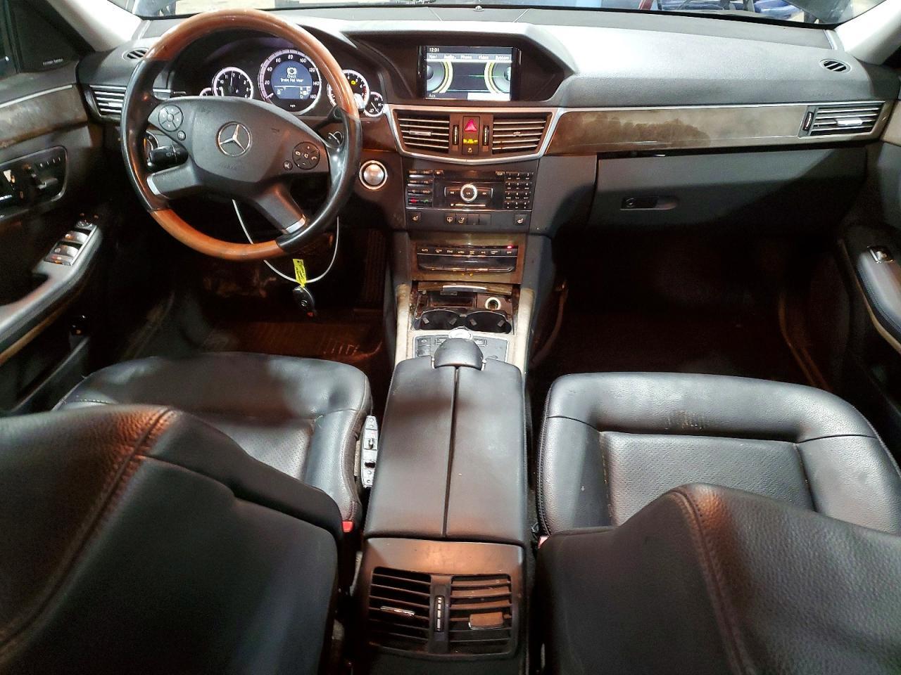 2010 MERCEDES-BENZ E-Class