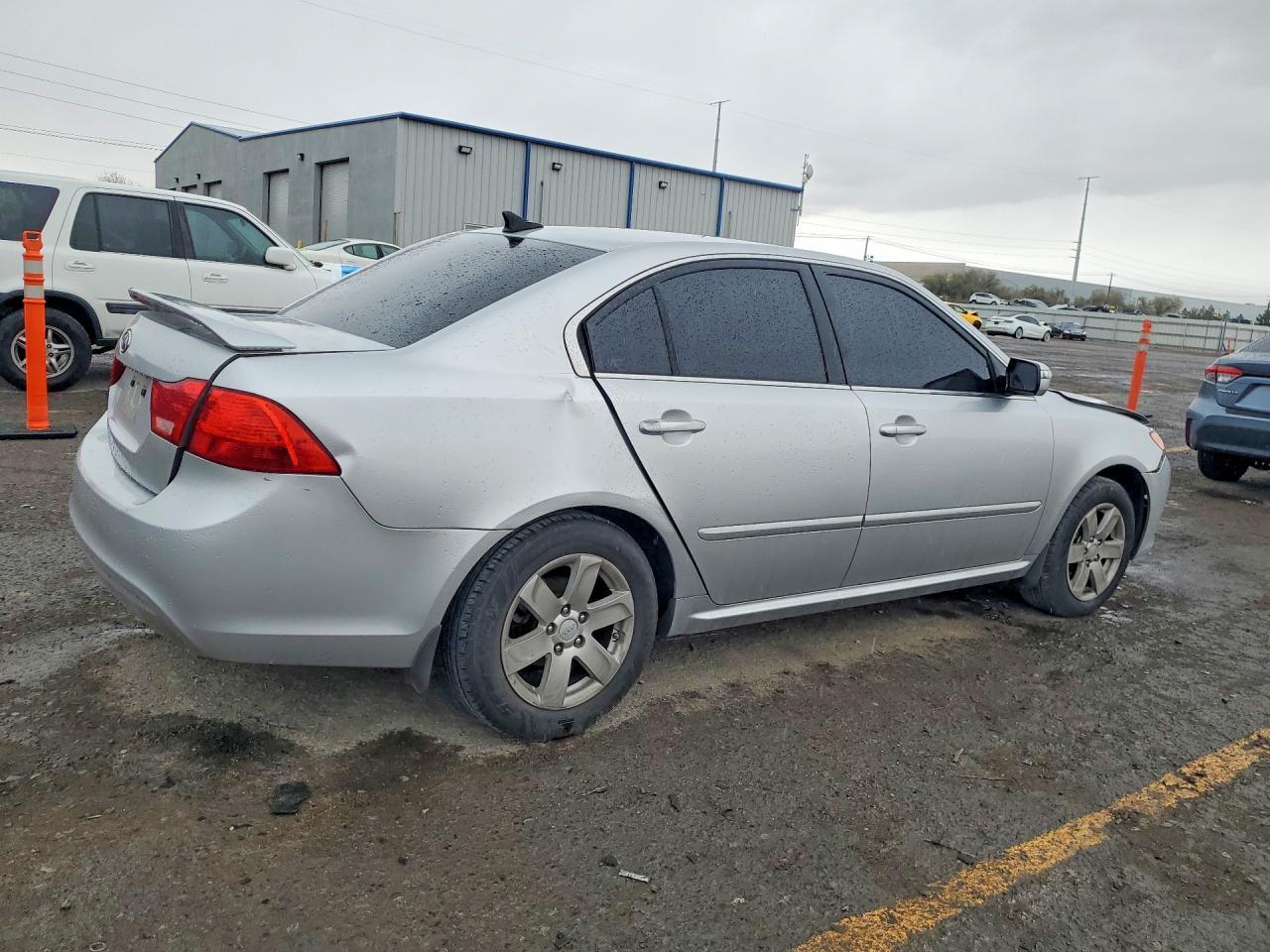 2010 KIA OPTIMA
