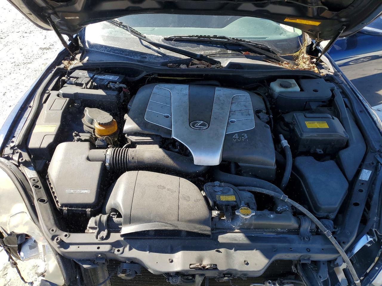 2005 LEXUS SC 430