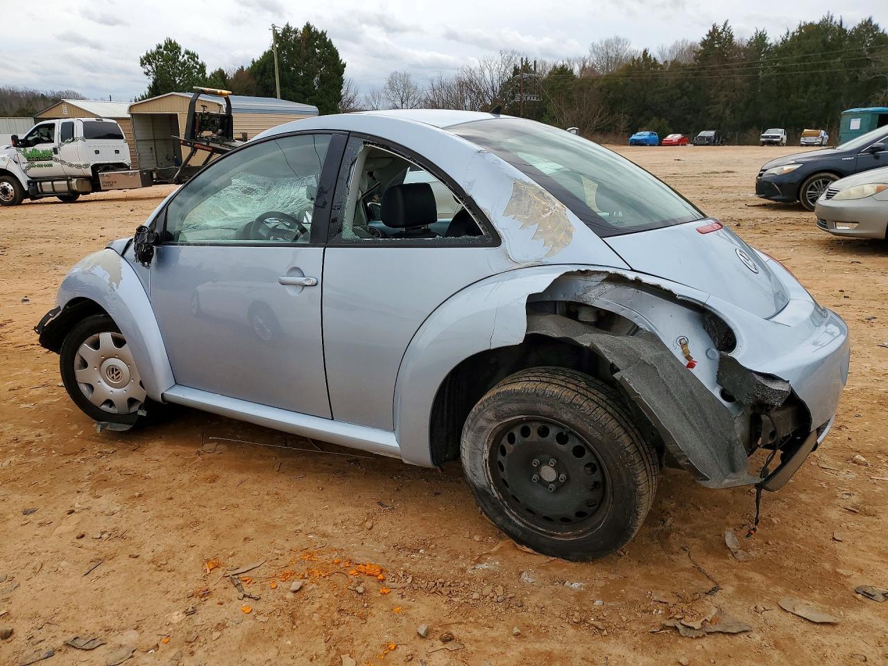 2010 VOLKSWAGEN Beetle